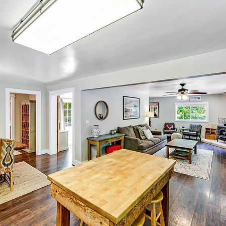 Orchard Near The River Escape Forestville Exterior photo